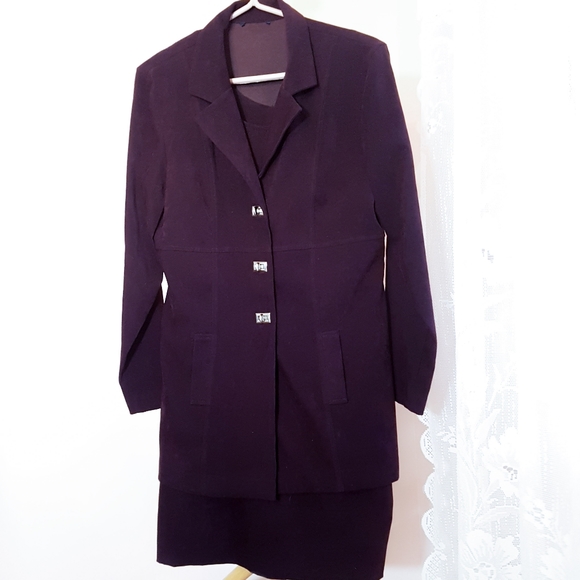 Deep Plum Purple vintage ultrasuede suit - Picture 5 of 5